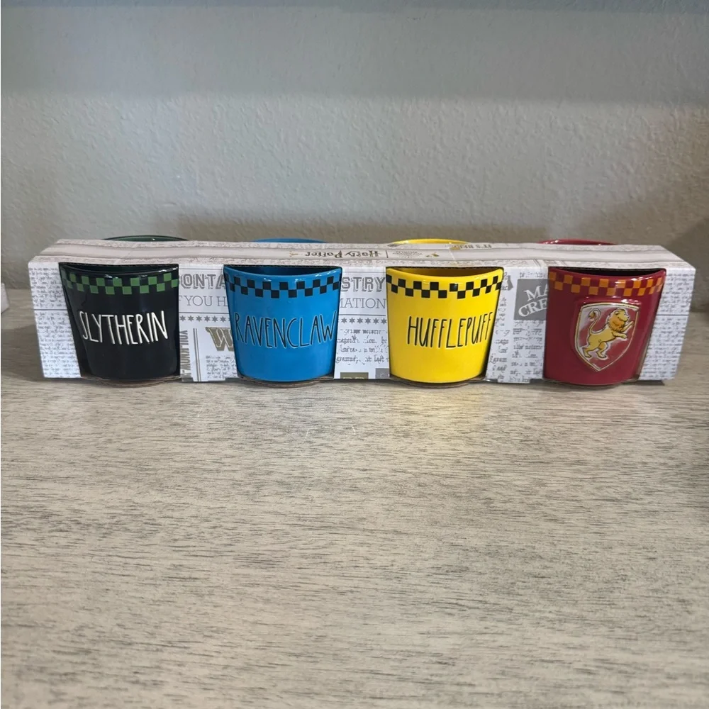 Rae Dunn Harry Potter House Crest Ramekin Set - Picture 2 of 3